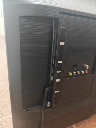 Televisión Samsung Negra UE32N4005AW32"