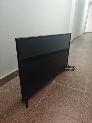 Televisión Samsung Negra UE32N4005AW32"