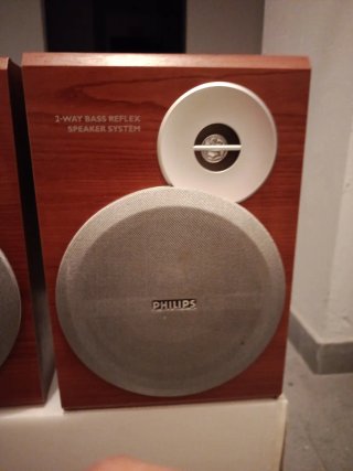 Altavoces Philips 2-Way Bass Reflex