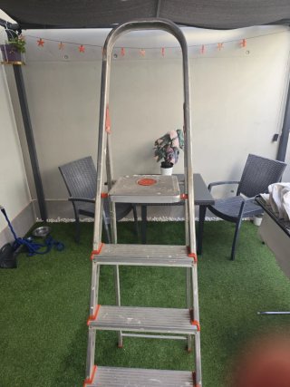 Escalera aluminio Rolser