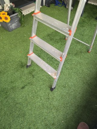 Escalera aluminio Rolser