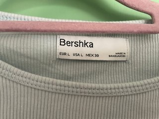 Camiseta básica Bershka celeste