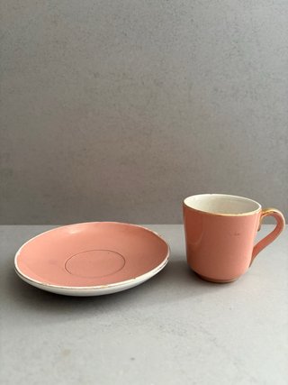 Set di 5 tazze e 6 piatti da caffè antichi