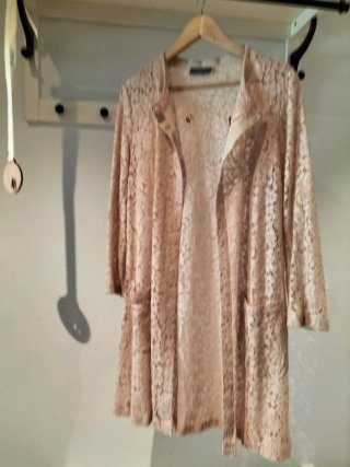 Vestido corto rosa palo  con  chaqueta a juego