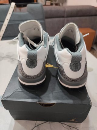 Jordan Spizike Low (GS) Gris/Blanco