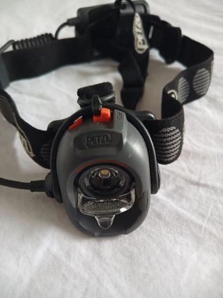 Linterna Frontal Petzl MYO RXP