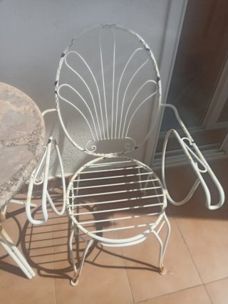 Sillas de exterior blancas