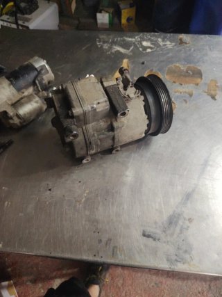 Compresor A/C Hyundai i30 1.6 CRI