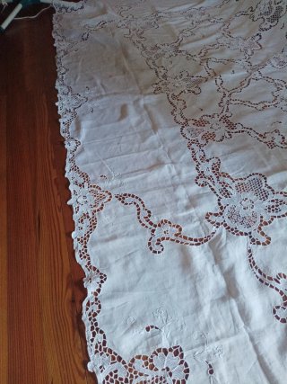 Coperta in lino e pizzo Burano