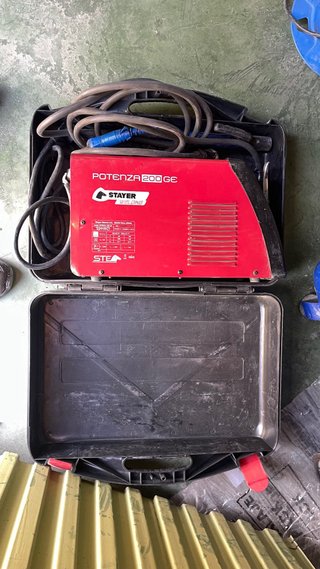 Soldadora Inverter Stayer Potenza 200 GE