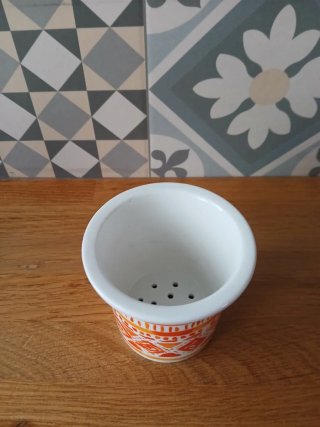 Taza de cerámica y cristal con filtro
