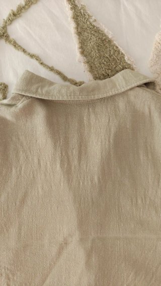 Camisa verde oliva