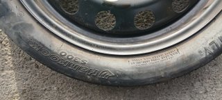 Rueda repuesto Audi A3 125/70R16 y gato elevador
