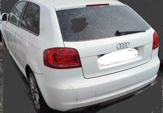 Rueda repuesto Audi A3 125/70R16 y gato elevador