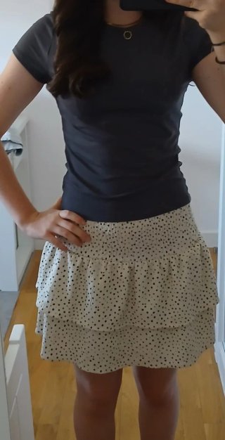 Falda lunares beige y negra