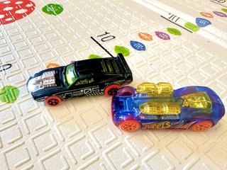 GARAJE DEFINITIVO HOTWHEELS + 2 coches