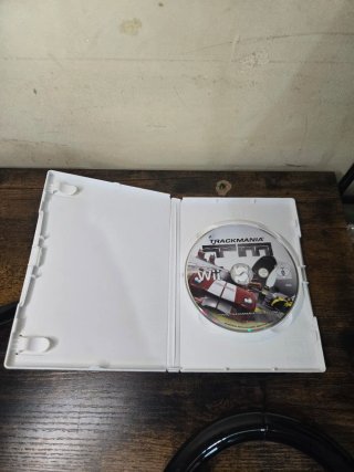 Trackmania Wii + Volante