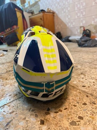 Casco Airoh Enduro y Gafas Thor
