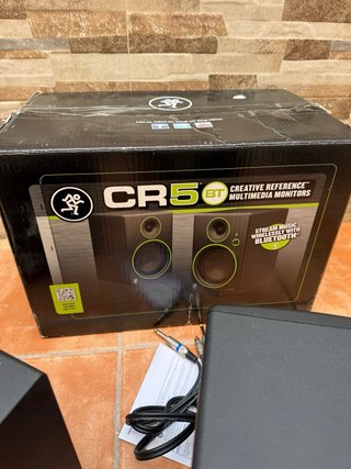 Monitores Mackie CR5 BT Multimedia