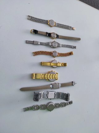Lote de 9 Relojes (Dorado y Plateado)