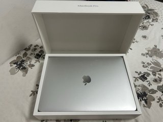 MacBook Pro 13 Touch Bar 2020