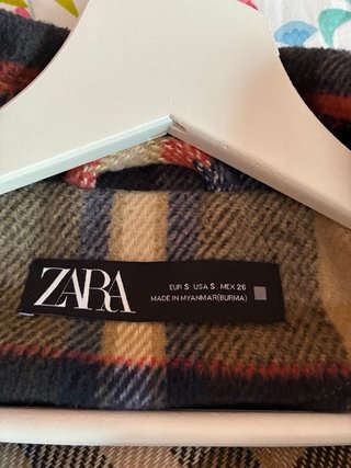 Abrigo Zara cuadros leñador