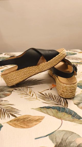 Sandalias Clarks Piel Negras Talla 40