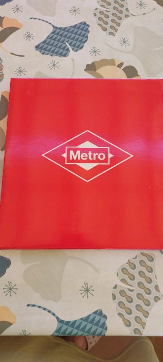 Libro "30 años historias instantes de metro "