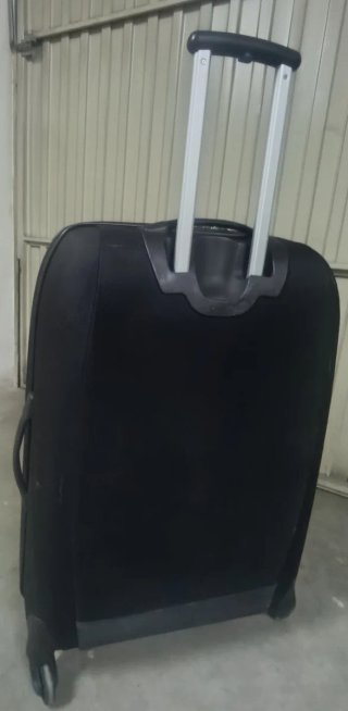 Maleta Samsonite Semirigida 80x50x25.