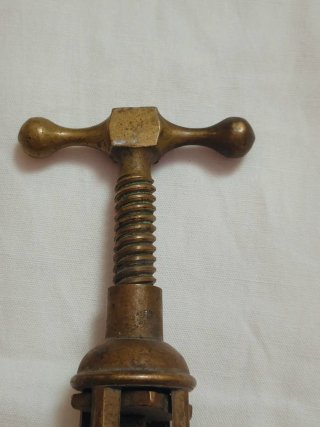 3 cavatappi rustici in metallo e legno