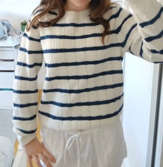 Jersey de rayas azul y blanco