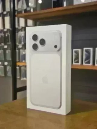 IPHONE 17 PRO MAX 256GB ARGENTO SIGILLATO
