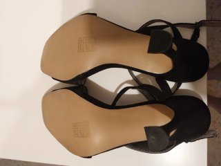 Sandalias de tacón negras
