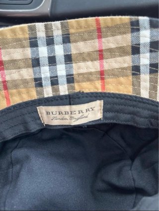 Gorro pescador Burberry cuadros