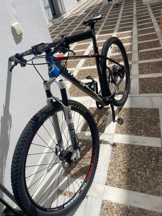 Bicicleta MTB Carbono 29
