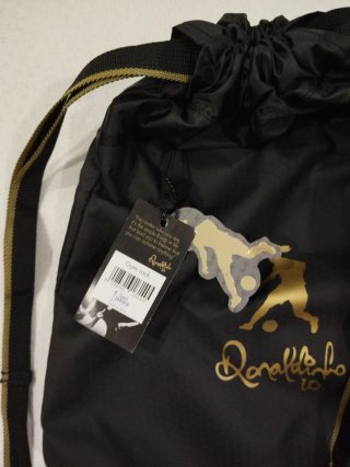 Mochila Ronaldinho Negra y Dorada