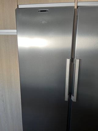 Congelador Whirlpool 259L (para reparar)