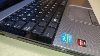 Portátil Toshiba i7 8GB SSD 480GB Win11