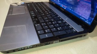 Portátil Toshiba i7 8GB SSD 480GB Win11