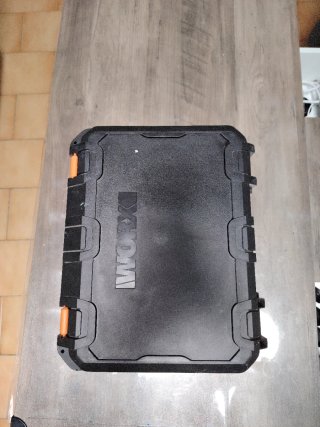 Taladro percutor Worx 600W