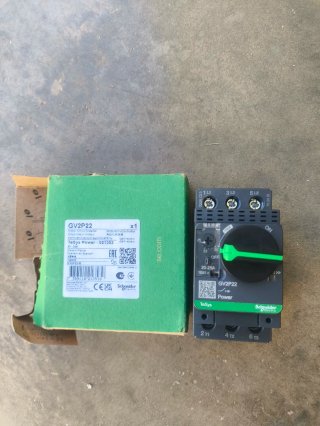 Disyuntor Guardamotor Schneider GV2P22