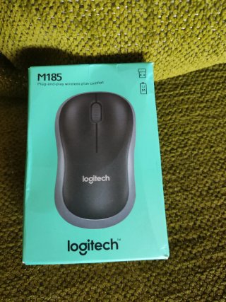 Teclado bluetooth y ratón Logitech negros