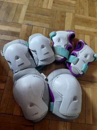 Patines Oxelo Talla 34 + Protecciones + bolsa