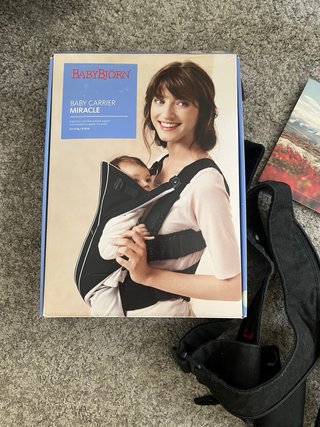 Mochila Portabebés BabyBjörn Miracle Negra