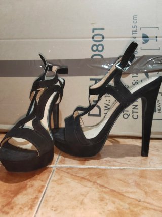 LEER TODO Zapatos de tacón Maríamadre tacón alto n