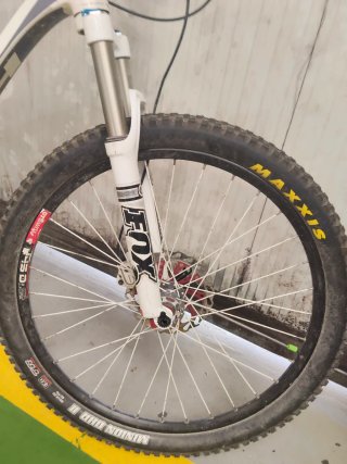 Bicicleta BH Lynx 26 Doble Suspensión