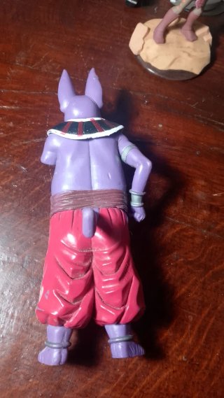 Lote figuras dañadas