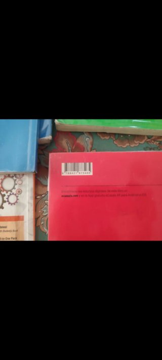 Libros de texto colegio Giovanni A. Farina 4 ESO.