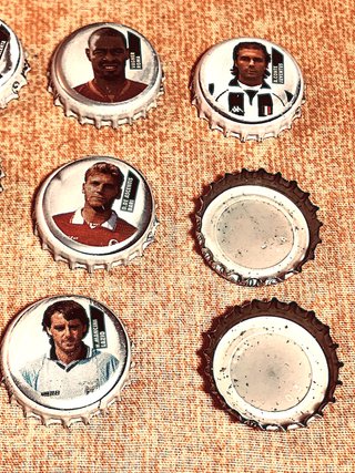 Lotto 9 Tappi Corona Calciatori anni 90