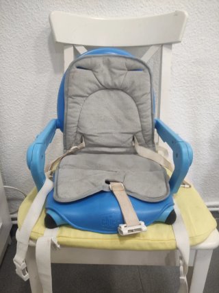 Trona portátil Chicco azul
